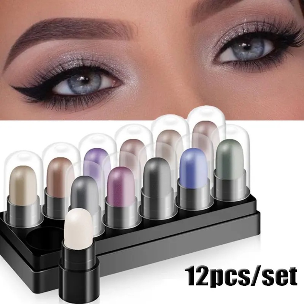 Eye makeup - Picture 9 of 10